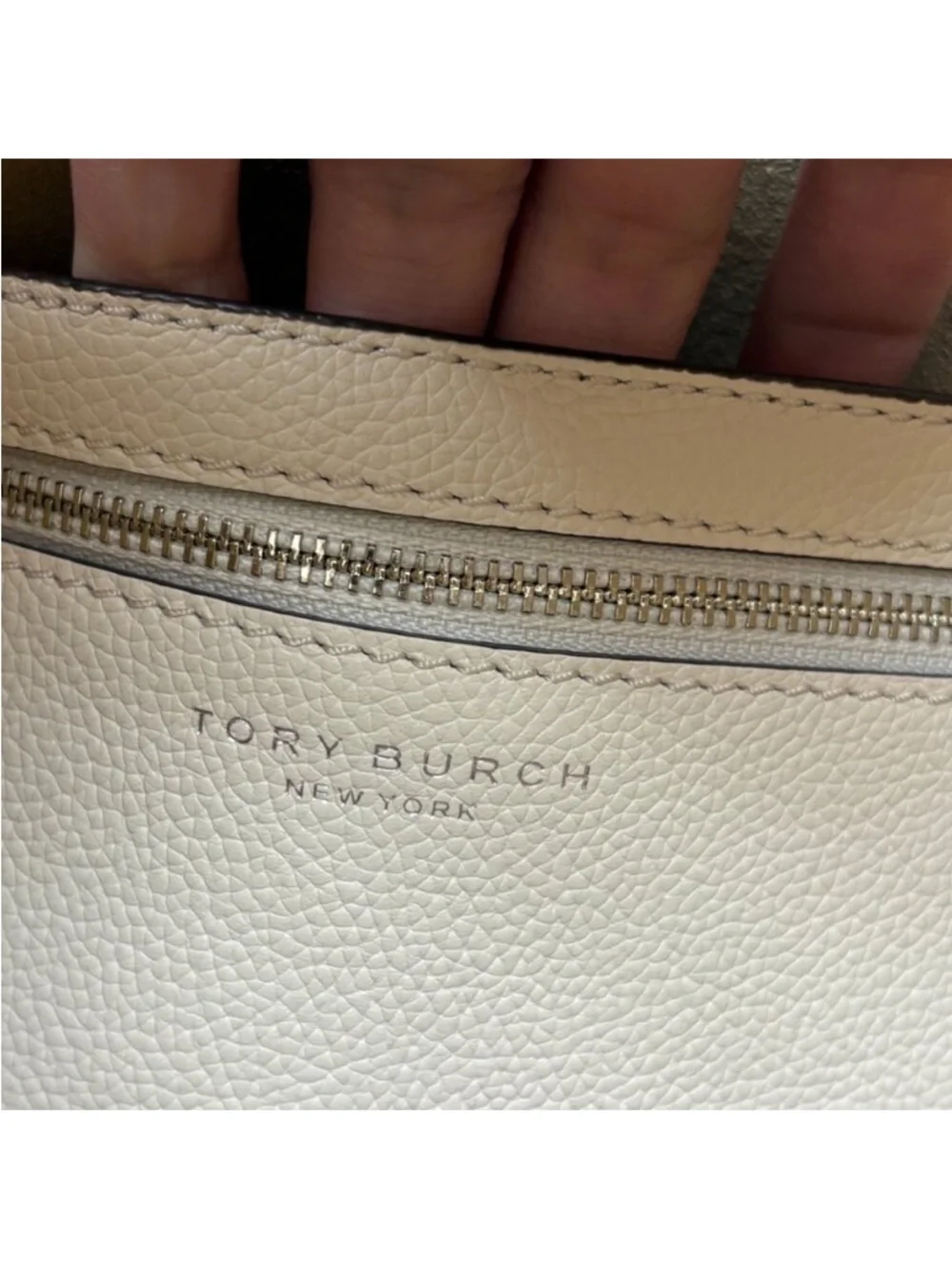 New Tory Burch Romy Pebbled Leather Large Cream White Hobo Boho Bag Purse $495